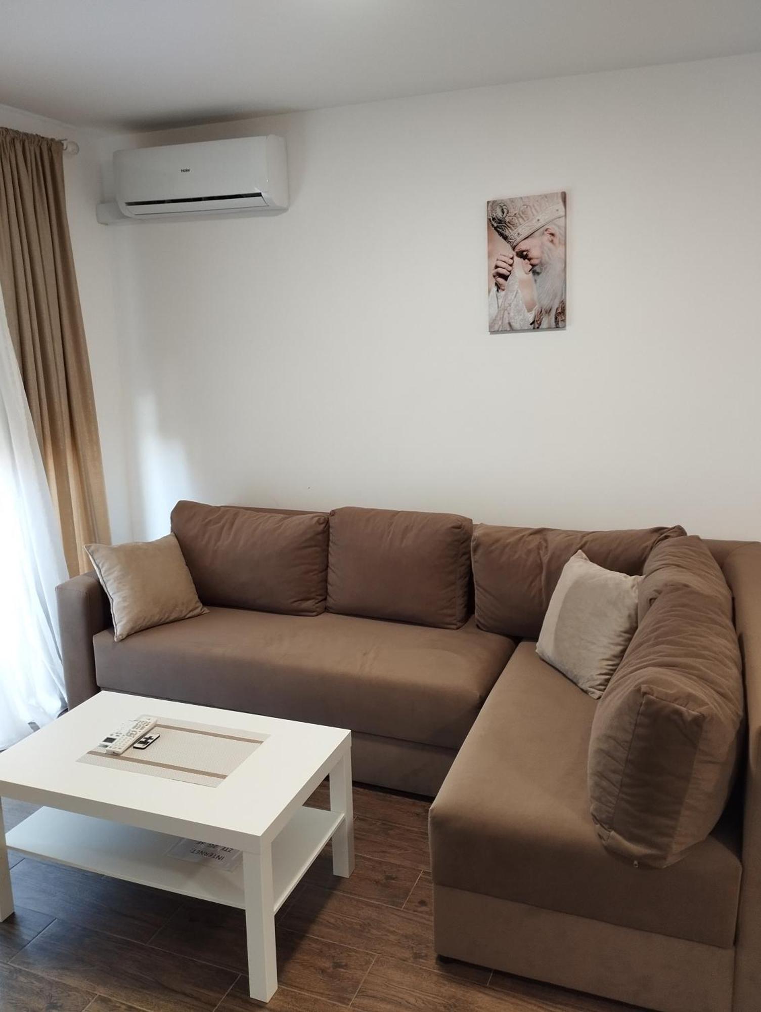 Apartment With Pool Veliko Gradište Exterior foto